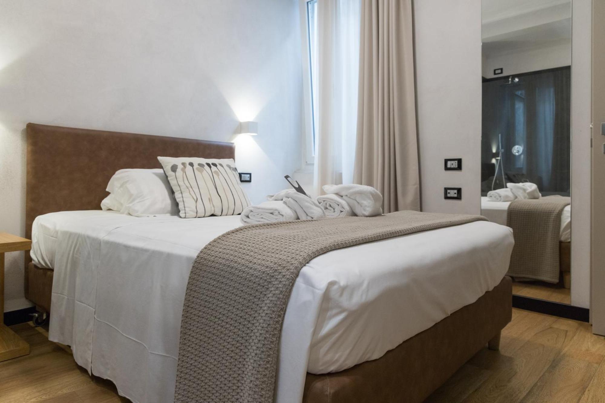 Hotel Doria Genoa Luaran gambar